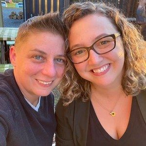 Meet your Posher, Raquel